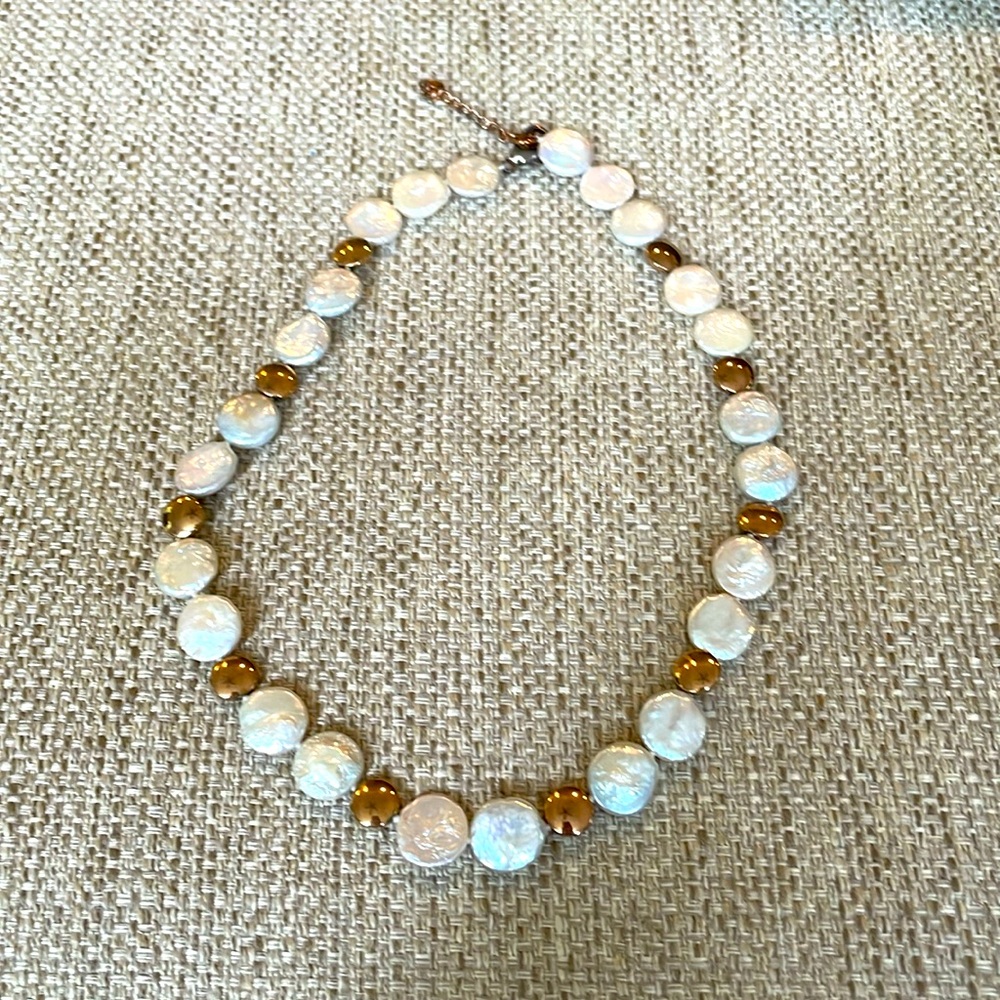 NWT Stauer Pearl & Gold Necklace
